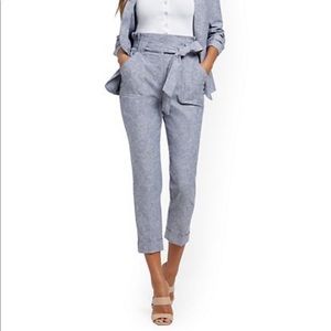 Madie Linen Slim Ankle Pant